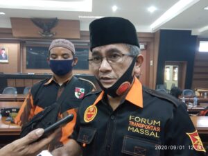 Kang Jamil Saat di wawancara terkait tiga aplikator