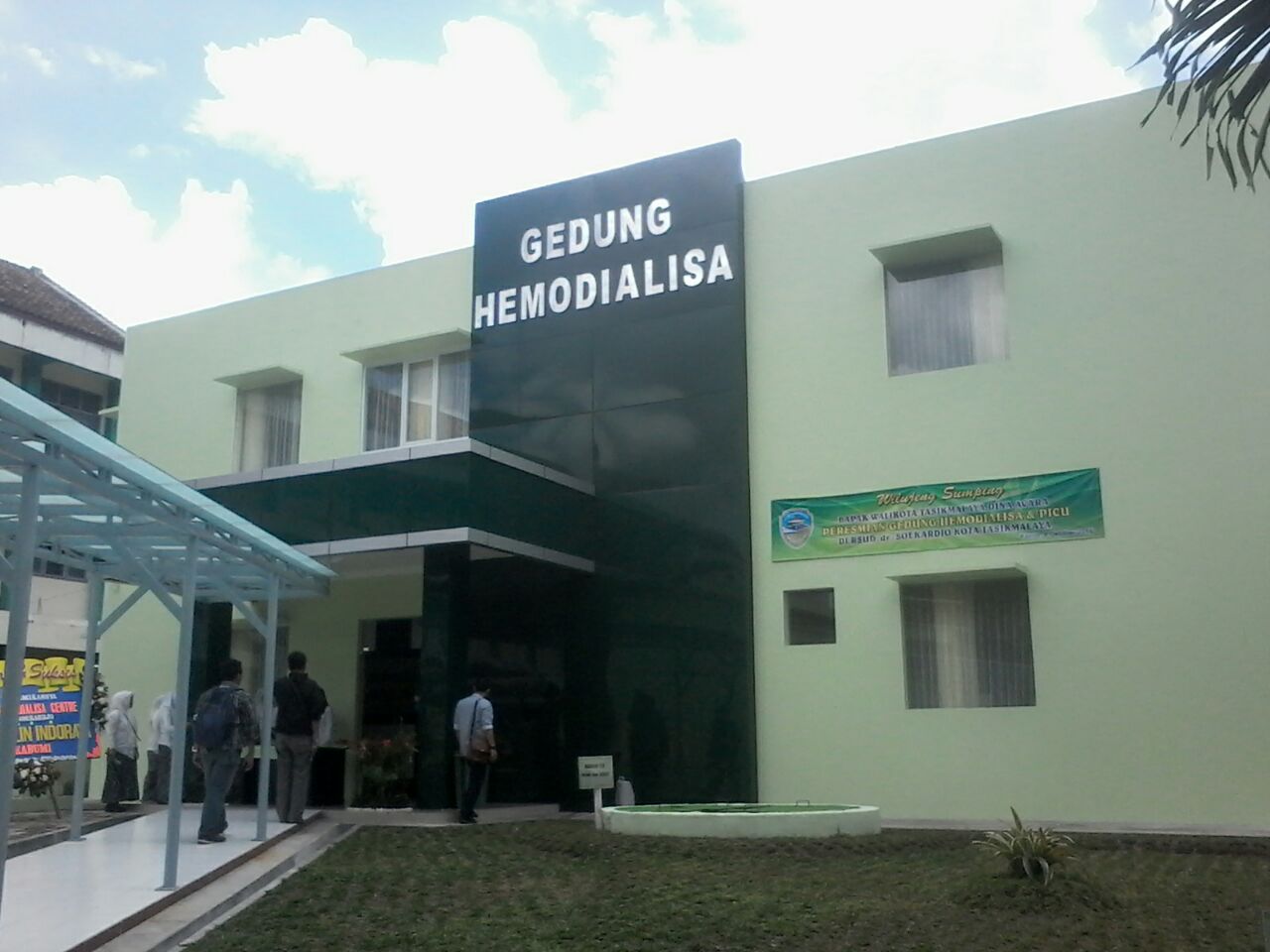 gedung-hemodialisa-rsud-dr-soekardjo