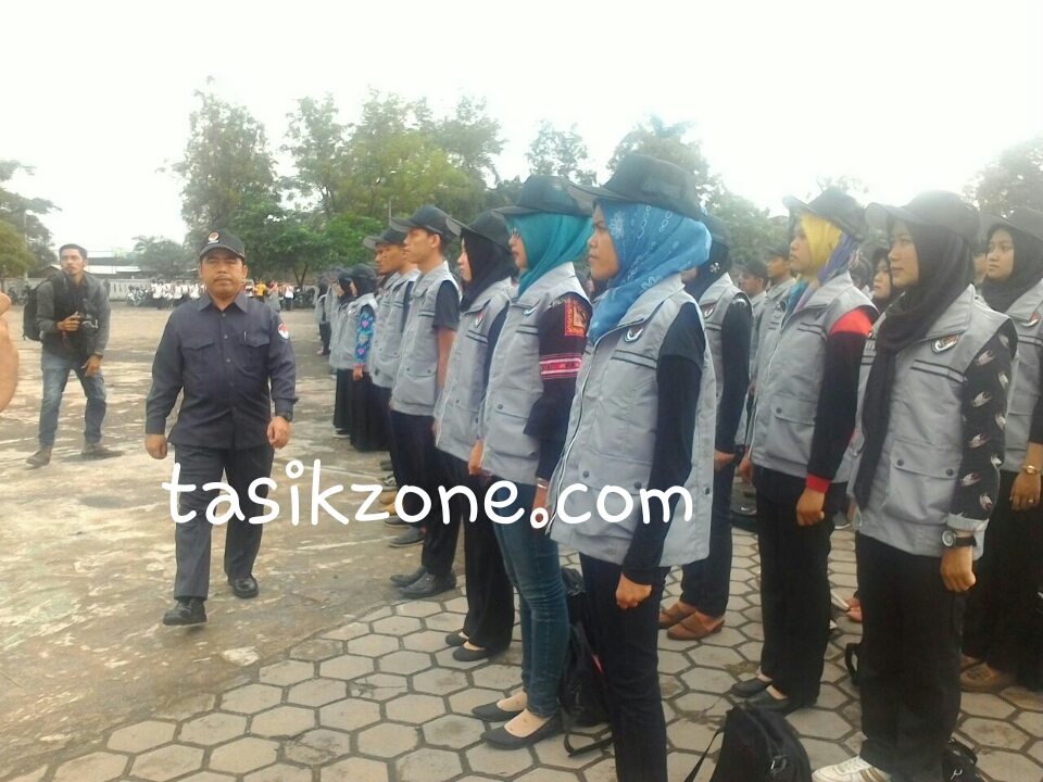 Menjelang Masa Tenang, Panwaslu Lakukan Apel Akbar