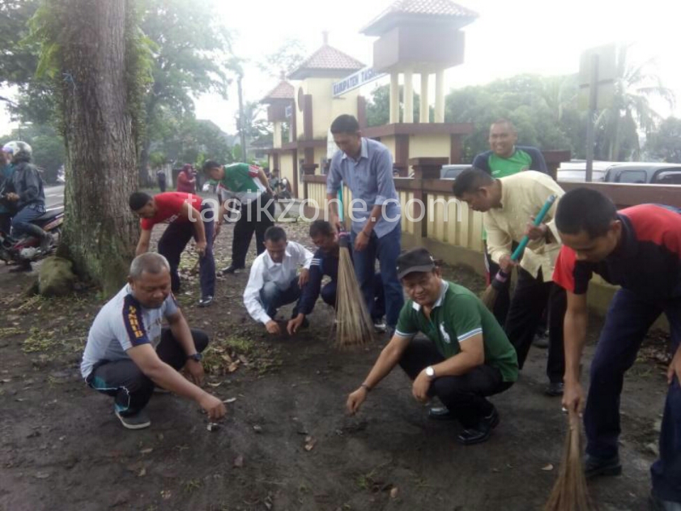 Heri Bimantoro Jalin Silaturahmi Gotong Royong