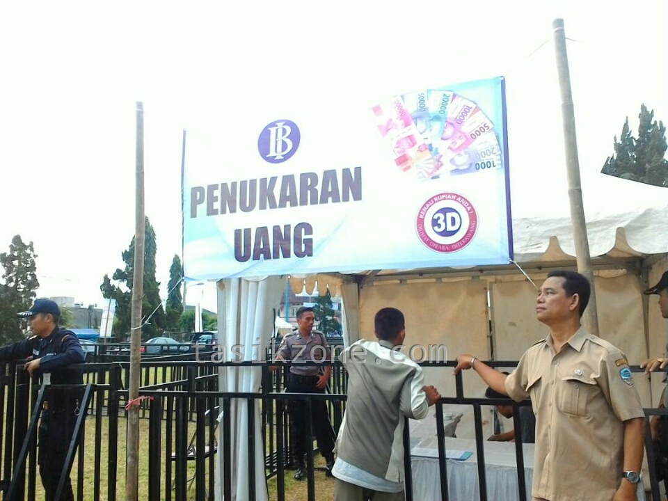 Ingin Tukar Uang Datang Aja Ke Pasar Murah Pemkot