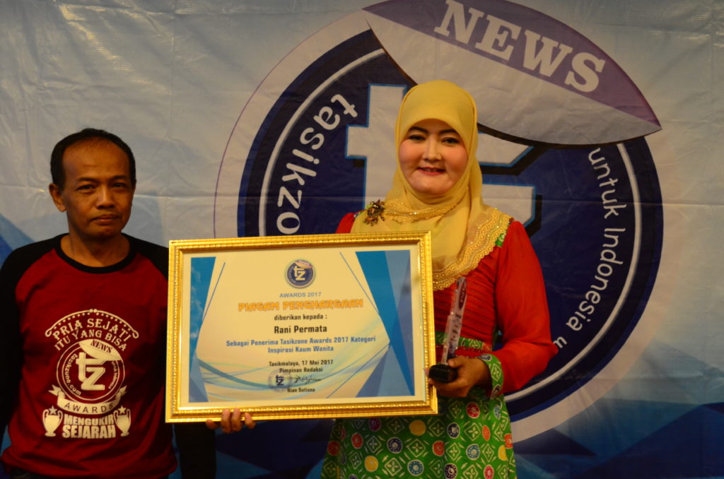 Rani Permata Satu Satunya Wanita Yang Mendapatkan Penganugrahan ...