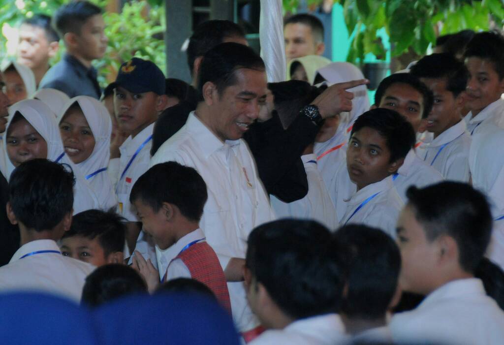 Jokowi Pinta KIP Jangan Pakai Buat Beli Pulsa
