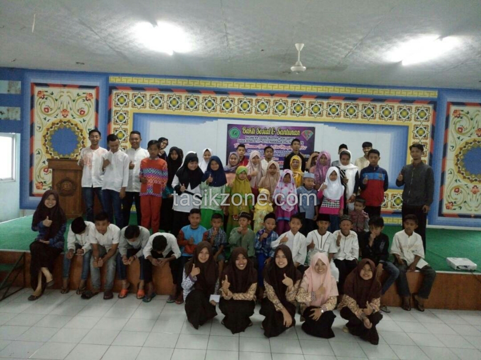 Racana STAI Tasikmalaya Adakan Santunan Anak Yatim Sebagai Implementasi Dasa Dharma