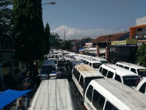 Ratusan Angkot Tasikmalaya