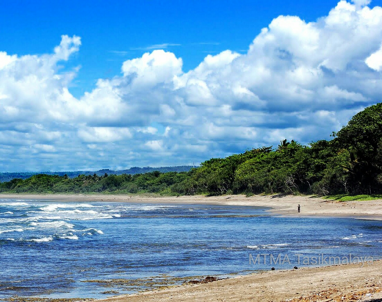 Pantai Pamoekan Sindangkerta Tasikmalaya