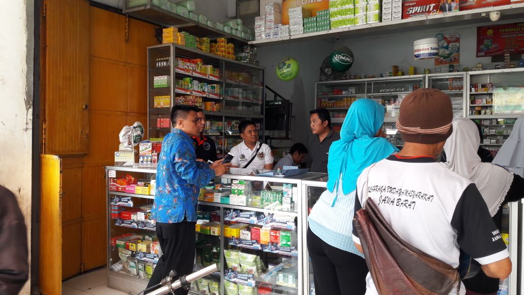 BNN Kota Tasik Lakukan Operasi Gabungan Razia Obat Ke Apotek