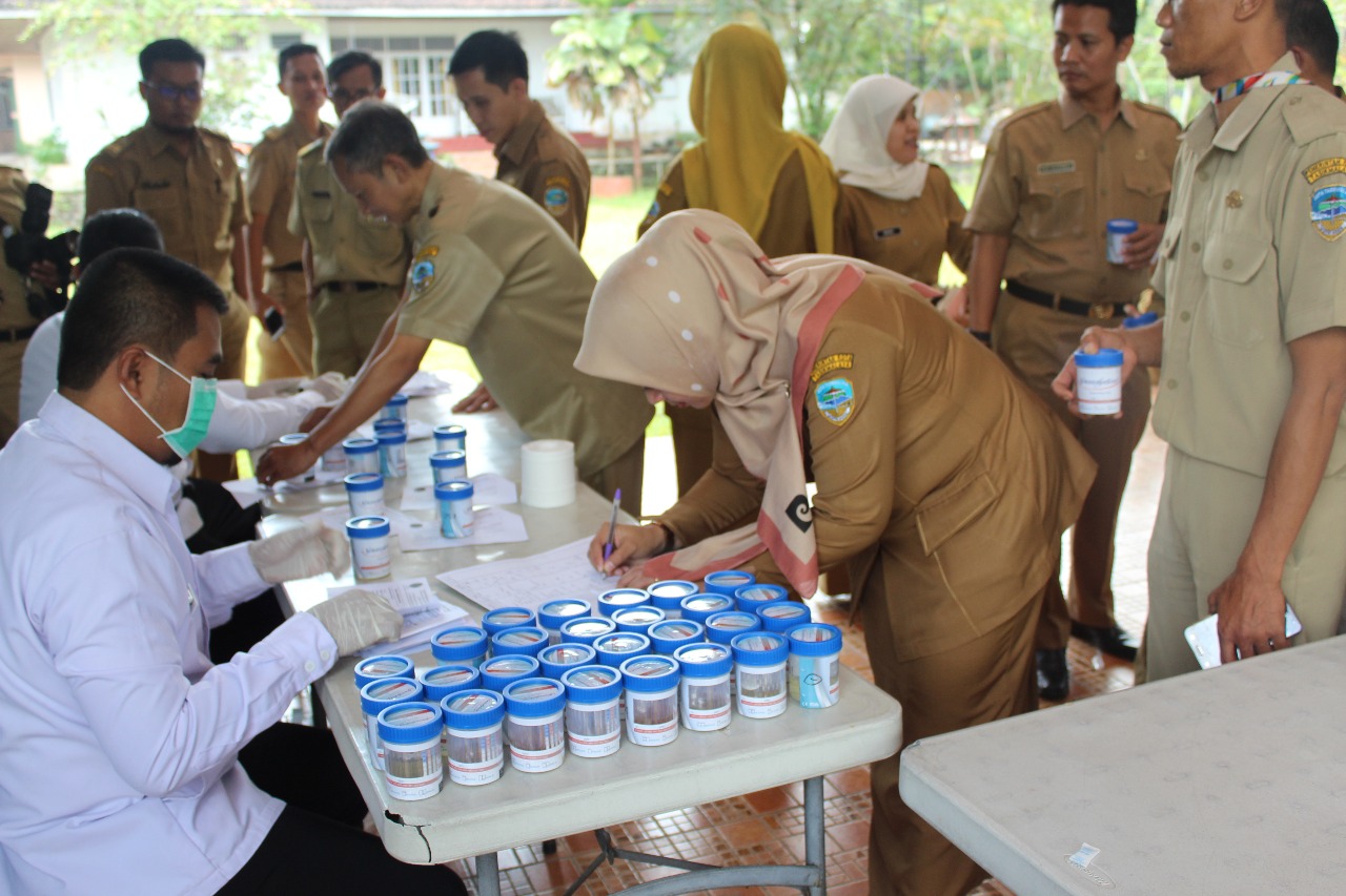 Pegawai Pemkot Ditest Urine BNN