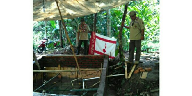 Pramuka Kwarcab Kota Tasik, Bantu Masyarakat Buat Penampungan Air