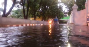 Diguyur Hujan, Jalan Alun Alun Tasik Banjir 'Cilencang'