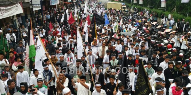 Ribuan Umat Muslim Tasik Gelar Do'a Bersama Untuk Pembebasan Al-Quds