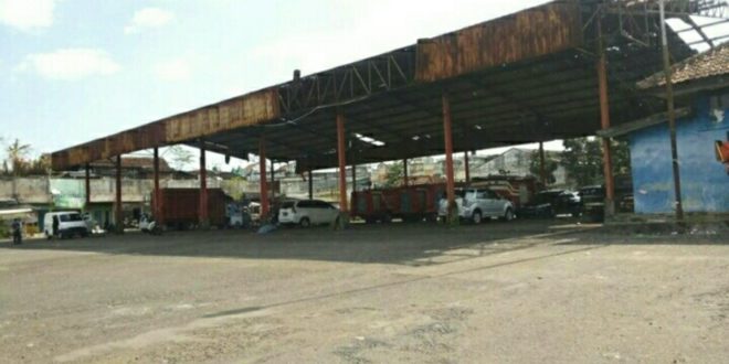 Sering Dijadikan Tempat Maksiat Eks Terminal Cilembang Akhirnya Dibongkar