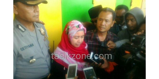 Terkait Adanya Dugaan Penelanjangan, Ini Kata Management Ratu Paksi