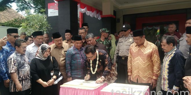 Wabup Tasik Himbau Para Kades Contoh Pembangunan di Desa Banyurasa