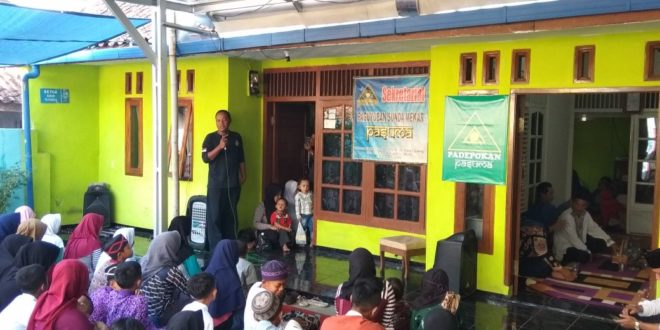 Dukungan Paguyuban Sunda Mekar Untuk Herdiat-Yana Diisi Santunan Anak Yatim
