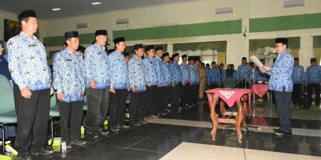 Sekda Kukuhkan Dewan KORPRI Unit Kecamatan Kab Tasik