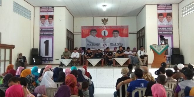 Ratusan Relawan Pemenangan Herdiat-Yana Berjubel Ikuti Pengukuhan