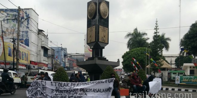 Pemindahan Tugu Adipura Diprotes, Aliansi Brigade Cinta Tasik Gelar Aksi