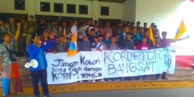 PMII Komisariat Unsil Geruduk Balaikota, Pertanyakan Pemanggilan Walikota Tasik Oleh KPK