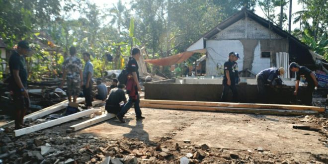 Rumah Abah Dahlan Mulai Dibangun