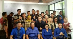 SBY Cicipi Bubur Zenal, Begini Katanya