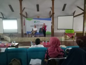 Penyampaian Materi BPJS Ketenagakerjaan kepada peserta APUMIK