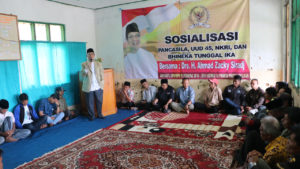 Ahmad Zacky Siradj melakukan Sosialisasi Seminar 4 Pilar di desa Singasari Kecamatan Taraju