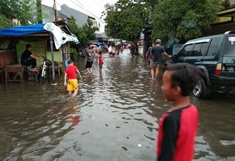 Akibat Hujan Deras Bojong Tritura Banjir