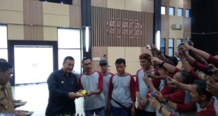 Diacara Puncak HPN 2019, Media Center Potong Tumpeng Dan Santuni Anak Yatim