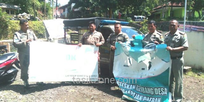 Satpol PP Roadshow Keliling Kecamatan, Turunkan Baliho Uu Ruzhanul Ulum