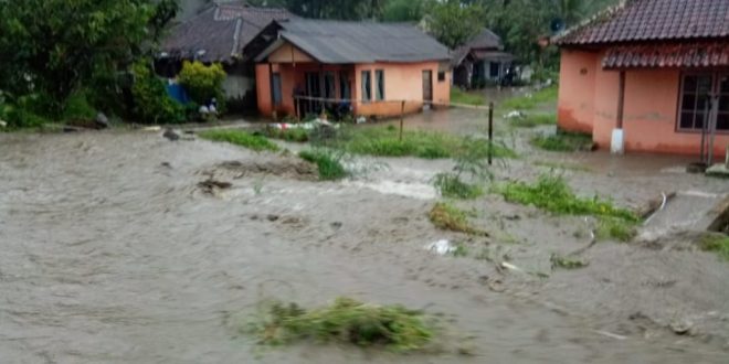 Kondisi Terkini Banjir di Kecamatan Sukaratu