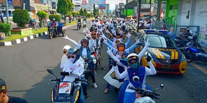 Ribuan Relawan Prabowo-Sandi kuti Konvoi, Himbau Masyarakat Datang Ke TPS