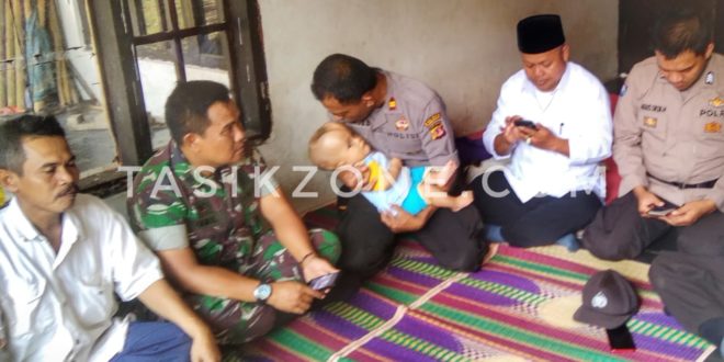 Polsek Gunung Tanjung Kunjungi Anak Penderita Hidrosefalus