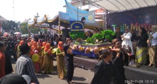 Pawai Jampana Perebutkan Hadiah Umroh