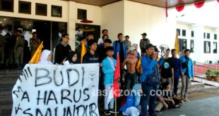 Forum Komisariat PMII, Desak Walikota Tasikmalaya Mundur Dari Jabatannya