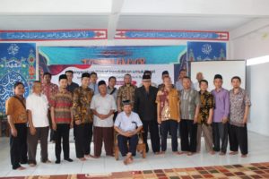 Foto Bersama Yayasan Ibnu Siena bersama Al Bunyan Selepas Penyerahan Wakaf di Ibnu Siena Ciamis, kamis (19/12/2019)