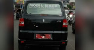 Mobil Desa Mekarwangi Plat Merah Z-H, Bolehkah