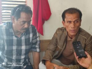 Koordinator PPKP Ais Rais saat ditemui awak media terkait penolakan relokasi, selasa (16/3/2021)