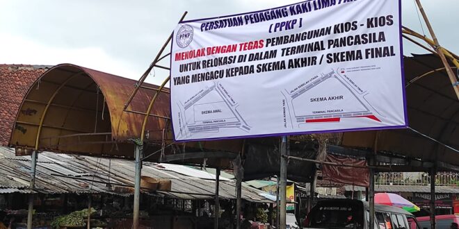 PKL Pasar Pancasila Menolak di relokasi