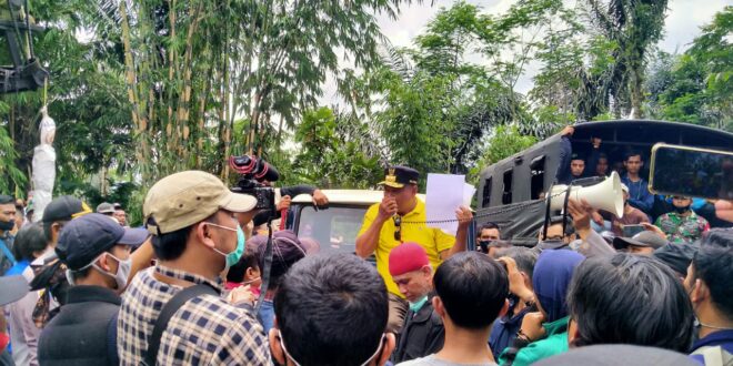 Wagub Jabar Tutup Sementara Tambang Pasir Leuweung Kesik