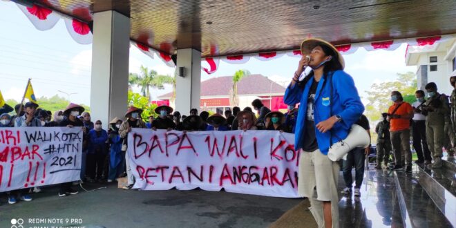 Hari Tani Nasional, PC PMII Kota Tasik Tuntut Pemkot Tasik Berikan Perlindungan Kepada Petani