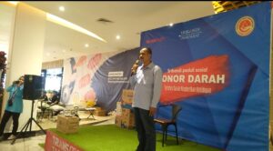 Ketua DPC Partai Demokrat Kota Tasikmalaya, Anang Safaat Saat Menyampaikan Sambutanya dalam acara Donor Darah, Sabtu (04/02/2023)