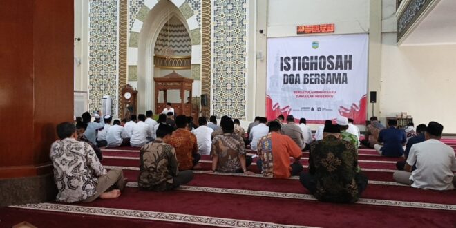 Doa Bersama Warga Tasikmalaya Mengawal Indonesia Damai