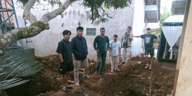 Warga Geram, Proyek SPAM di Desa Sindangraja Mandek