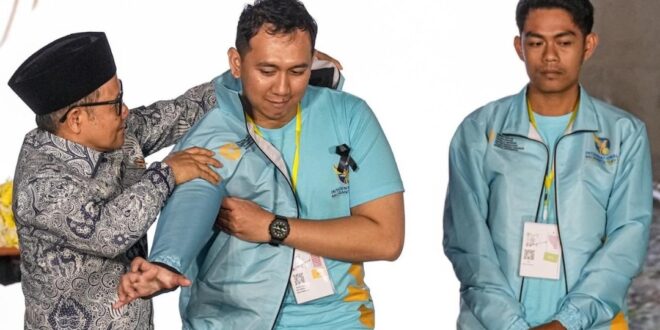 Peluncuran program SMK Go Global dan pelepasan 1.035 PMI terampil ini dilakukan dalam acara Hari Pekerja Migran Internasional (HPMI) 2025 di Taman Mini Indonesia Indah, Jakarta, Kamis 18 Desember 2025. - (Kemenko PM/Istimewa)