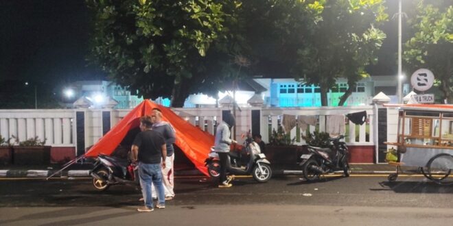 Aktivis Tidak Akan Mundur, Sebelum PBG Pembangunan Lapang Padel Dicabut