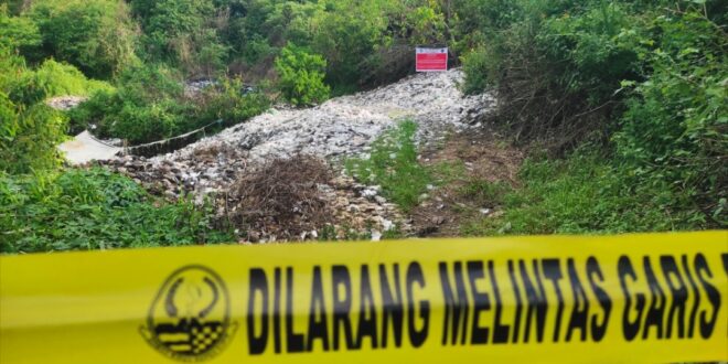 Bekas Galian Jadi TPA Ilegal Salah Satu Perusahaan Di Kota Tasikmalaya Diduga Bebas Buang Limbah