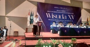 Wakil Walikota Saat Memberikan Sambutan saat sidang terbuka senat Universitas Muhamadiyah Tasikmalaya, rabu (29/04/2026)