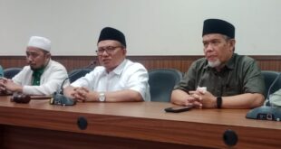 Pimpinan DPRD Kota Tasikmalaya saat menyampaikan hasil dari rekontruksi Pengukuran lahan Pembangunan Lapang Padel For You yang dilakukan BPN Kota Tasikmalaya, rabu (06/05/2026)