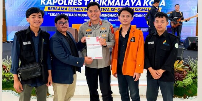 Aktivis BEM Nusantara Jawa Barat Serahkan Naskah Akademik kepada Kapolres Tasikmalaya Kota